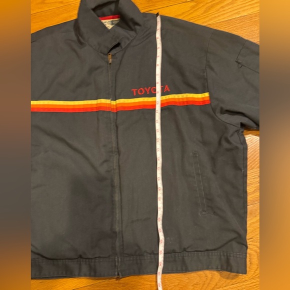 Vintage 80’s Toyota mechanic’s jacket - Picture 3 of 8
